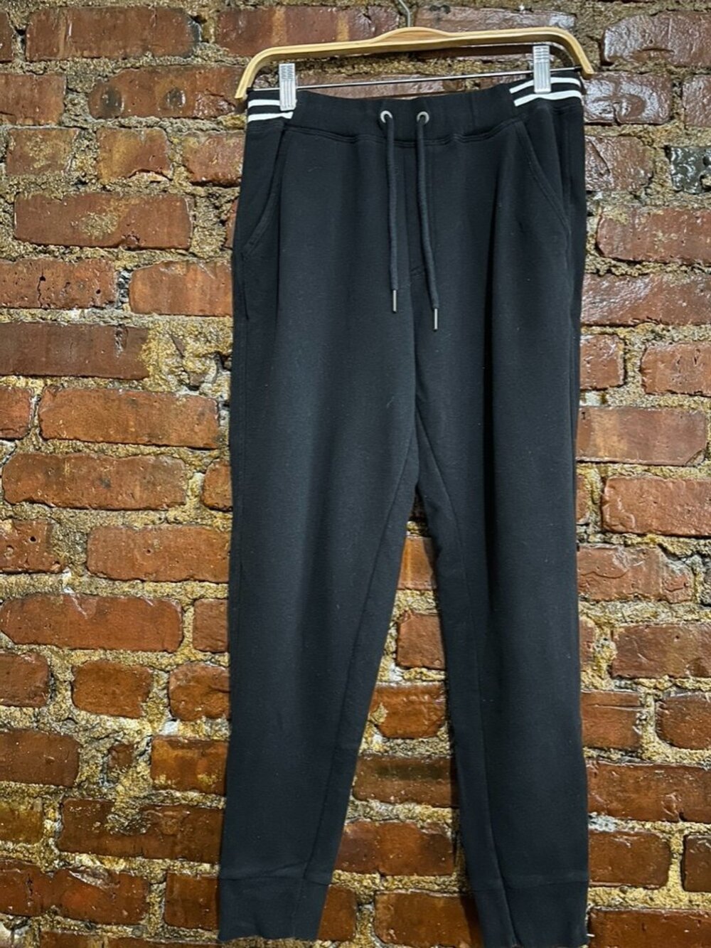 Abercrombie black sweats